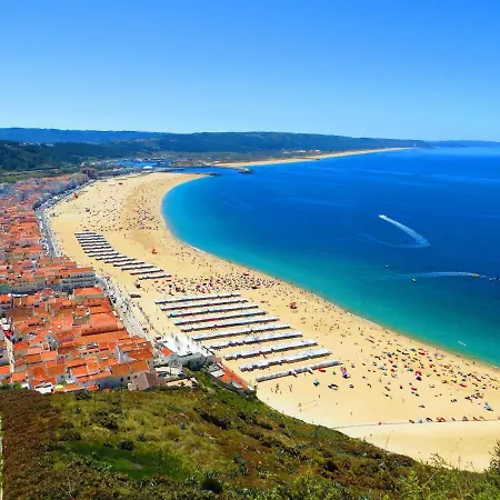 Light Wave Nazare Suite 50M Beach Apartment Nazare