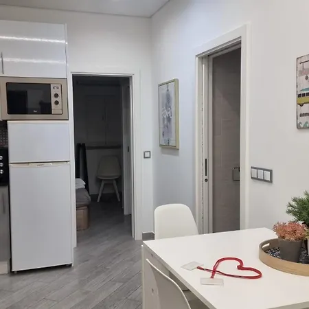 Light Wave Center 50m * Nazaré